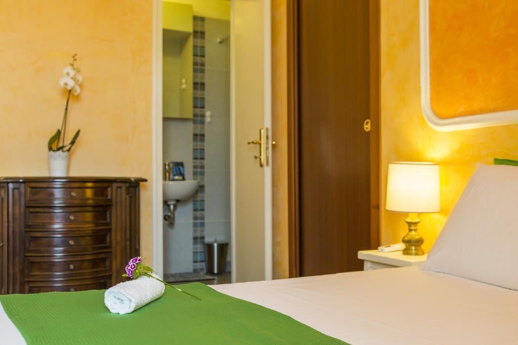 Roma Termini Apartment Luaran gambar
